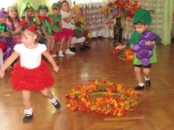 Осенние праздники в "Росинке"