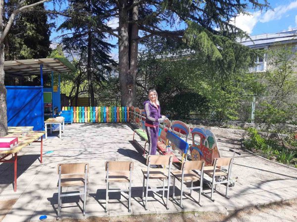 Сотрудники и родители воспитанников "Росинки" приняли участие во всероссийском субботнике